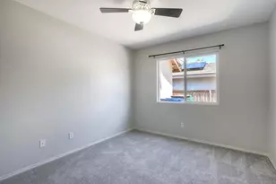 36454 Erica Ct, Winchester, CA 92596 - Photo 18