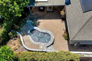 1665 Sandalwood Ln, Carlsbad, CA 92008 - Photo 60