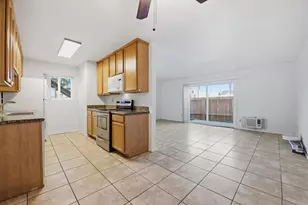 559 E Madison Ave, El Cajon, CA 92020 - Photo 2