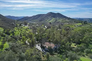 823 Rice Canyon Rd, Fallbrook, CA 92028 - Photo 2