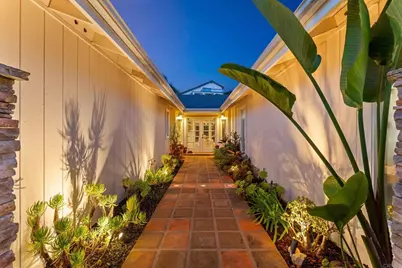 7640 Calle Madero, Carlsbad, CA 92009 - Photo 2