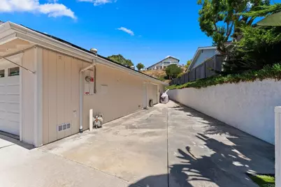 7640 Calle Madero, Carlsbad, CA 92009 - Photo 42