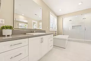 8490 Silent Tide Ct, San Diego, CA 92127 - Photo 18