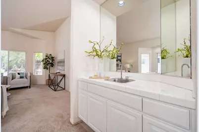 354 Benevente Drive, Oceanside, CA 92057 - Photo 8