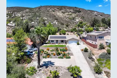 24376 Rutherford Road, Ramona, CA 92065 - Photo 2