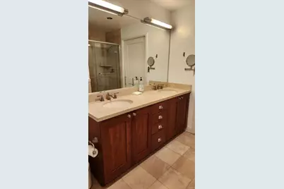 700 W E Street #2805, San Diego, CA 92101 - Photo 14