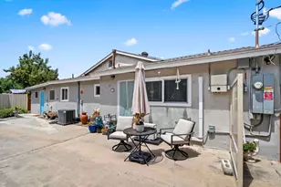 1855 Kurenda Way, Vista, CA 92083 - Photo 48