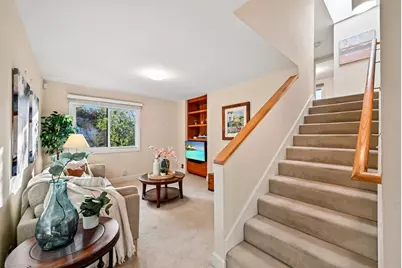 441 Holmwood Lane, Solana Beach, CA 92075 - Photo 18