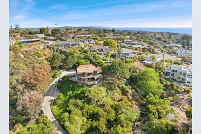 441 Holmwood Lane, Solana Beach, CA 92075 - Photo 38