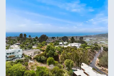 441 Holmwood Lane, Solana Beach, CA 92075 - Photo 8