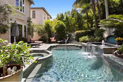 9784 Claiborne Square, La Jolla, CA 92037 - Photo 6