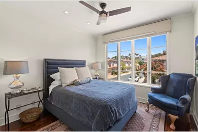 9784 Claiborne Square, La Jolla, CA 92037 - Photo 28