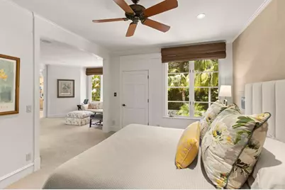 9784 Claiborne Square, La Jolla, CA 92037 - Photo 22