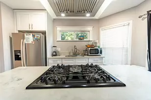 336 S 37th St, San Diego, CA 92113 - Photo 10