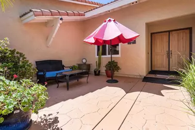 2814 Luciernaga Street, Carlsbad, CA 92009 - Photo 2