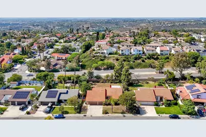2814 Luciernaga Street, Carlsbad, CA 92009 - Photo 32