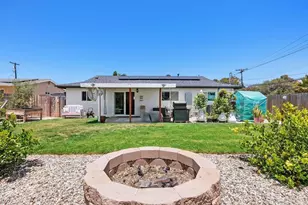 4009 Genine Dr, Oceanside, CA 92056 - Photo 10