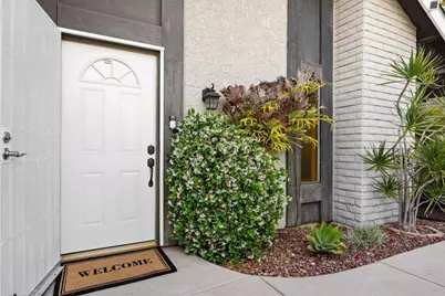 1733 Schooner Way, Carlsbad, CA 92008 - Photo 4