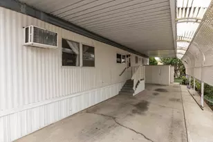 1010 E Bobier Dr, Vista, CA 92084 - Photo 22