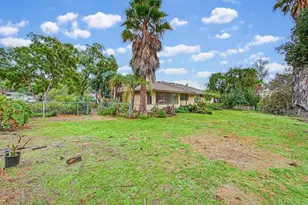 3655 Lupine Ln, Fallbrook, CA 92028 - Photo 4