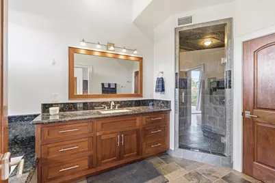 2705 Highland Drive, Carlsbad, CA 92008 - Photo 32