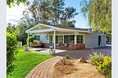 946 Osborne Street, Vista, CA 92084 - Photo 2