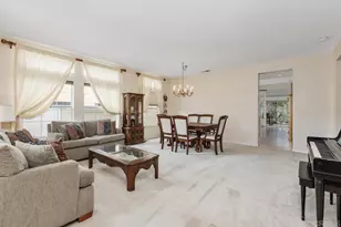 2357 Amber Oak Ln, Escondido, CA 92027 - Photo 4