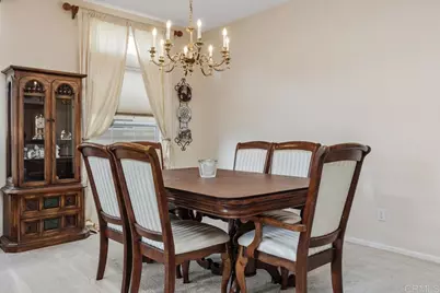 2357 Amber Oak Ln, Escondido, CA 92027 - Photo 8