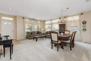 2357 Amber Oak Ln, Escondido, CA 92027 - Photo 6
