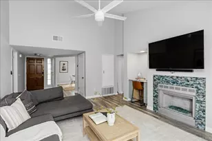 7319 Calle De Fuentes, Carlsbad, CA 92009 - Photo 12