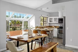 7319 Calle De Fuentes, Carlsbad, CA 92009 - Photo 6