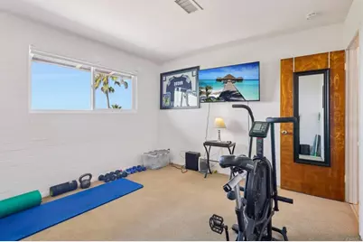 2068 Camino Culebra, Vista, CA 92084 - Photo 34