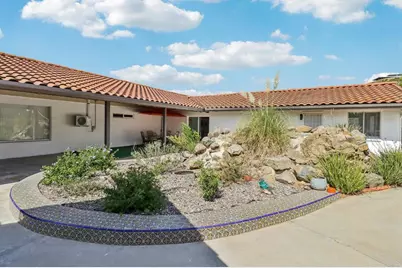 2068 Camino Culebra, Vista, CA 92084 - Photo 60