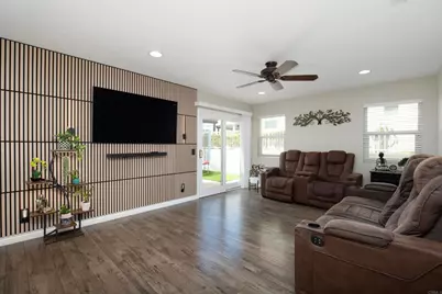 15832 Camino Crisalida, San Diego, CA 92127 - Photo 4