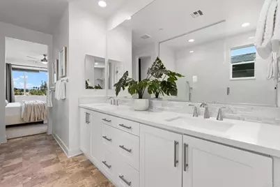 1194 Via Candelas, Oceanside, CA 92056 - Photo 12