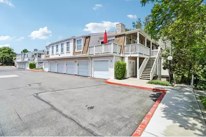 5070 Via Manos #B, Oceanside, CA 92057 - Photo 2