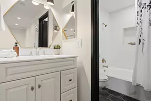 2349 Altisma Way, Carlsbad, CA 92009 - Photo 18