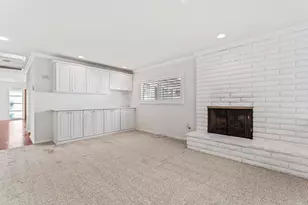 151 E Palm Ln Dr, Redlands, CA 92373 - Photo 20