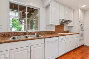 151 E Palm Ln Dr, Redlands, CA 92373 - Photo 14