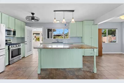 509 Sunset Drive, Oceanside, CA 92058 - Photo 22