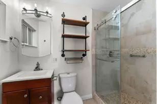 509 Sunset Dr, Oceanside, CA 92058 - Photo 32