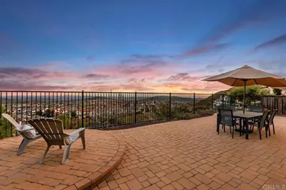 1093 Vega Way, San Marcos, CA 92078 - Photo 4