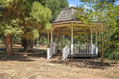 13511 Hilldale Road, Valley Center, CA 92082 - Photo 24