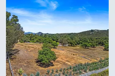 13511 Hilldale Road, Valley Center, CA 92082 - Photo 16