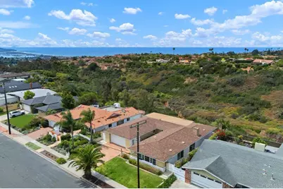 5942 Sagebrush Road, La Jolla, CA 92037 - Photo 24