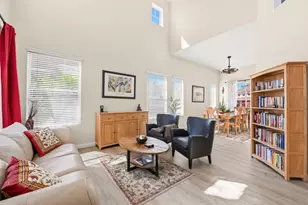 582 Chesterfield Cir, San Marcos, CA 92069 - Photo 4