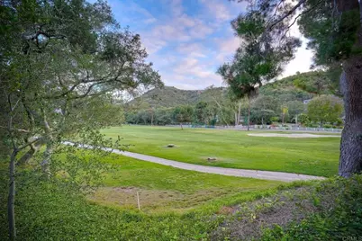 4117 Oak Island Lane, Fallbrook, CA 92028 - Photo 14