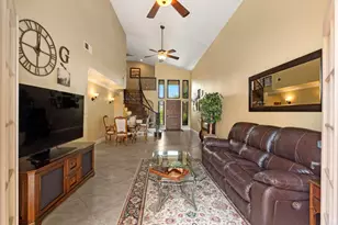3555 Simsbury Ct, Carlsbad, CA 92010 - Photo 14