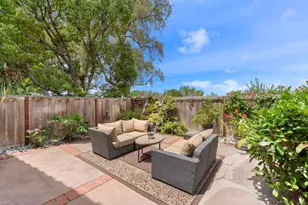 3555 Simsbury Ct, Carlsbad, CA 92010 - Photo 36