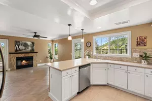 3555 Simsbury Ct, Carlsbad, CA 92010 - Photo 22